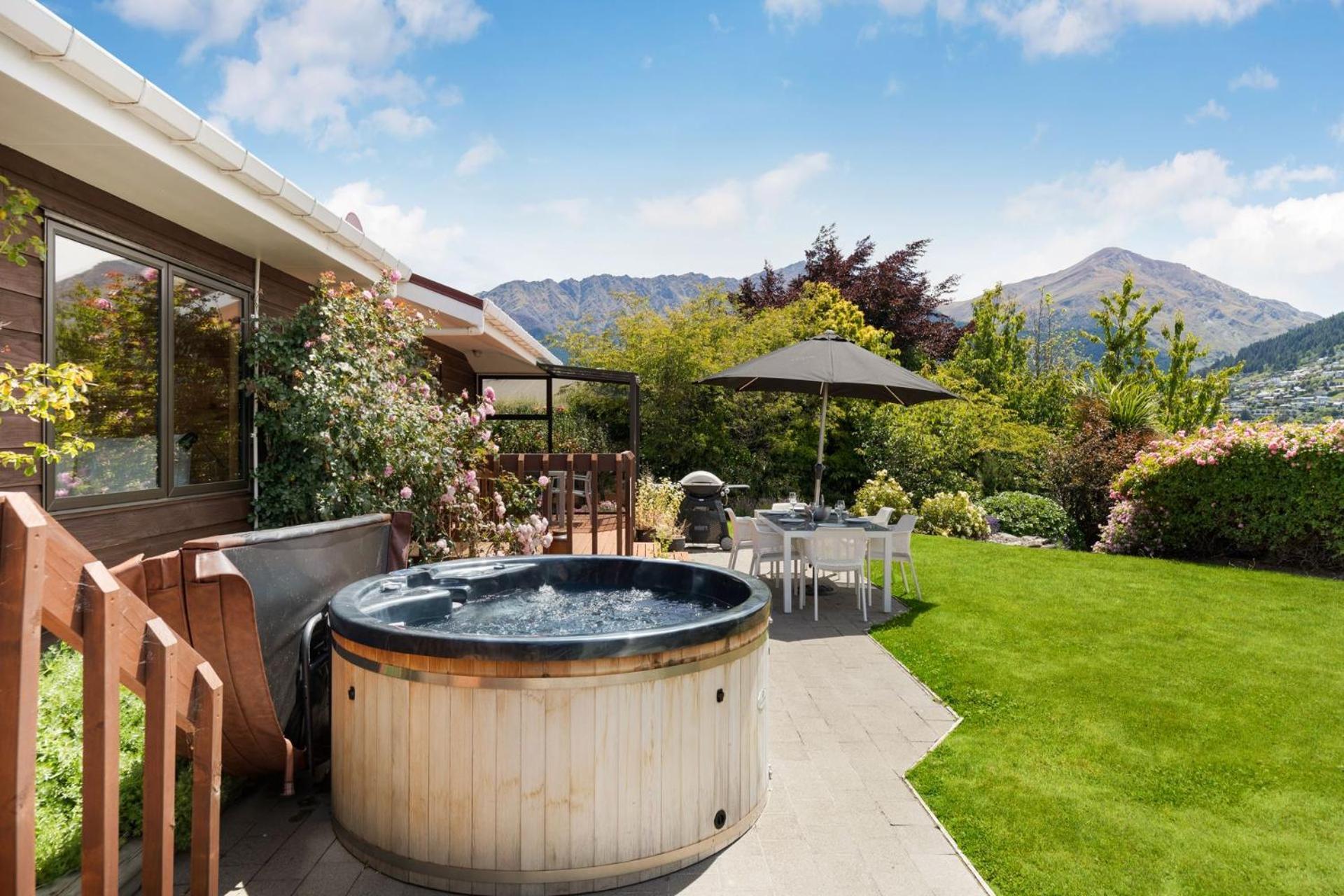 Tranquil Heights Villa Queenstown Kültér fotó